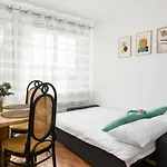 Sleepway Apartments -Boho Chic
